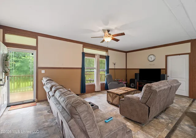 Photo 2 of Single family home for sale at 75 Pitts Ln, Bassfield, MS 39421 | MLS# 4158782 | Listing updated on 2026-08-11