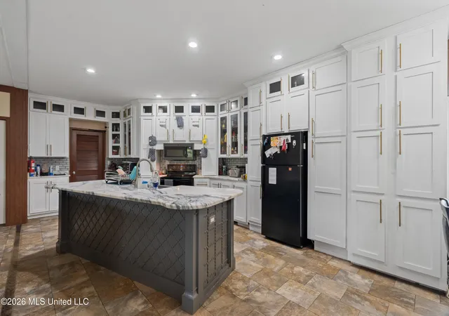 Photo 3 of Single family home for sale at 75 Pitts Ln, Bassfield, MS 39421 | MLS# 4158782 | Listing updated on 2026-08-11