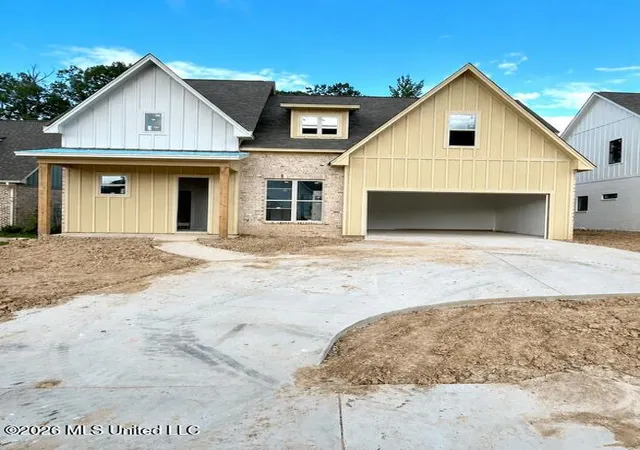 Photo 1 of Single family home for sale at 171 Bronson Bnd, Flowood, MS 39232 | MLS# 4159033 | Listing updated on 2026-09-15
