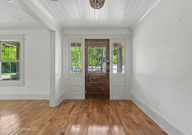 Photo 3 of Single family home for sale at 7101 Wayne Ln, Biloxi, MS 39532 | MLS# 4159379 | Listing updated on 2026-08-17