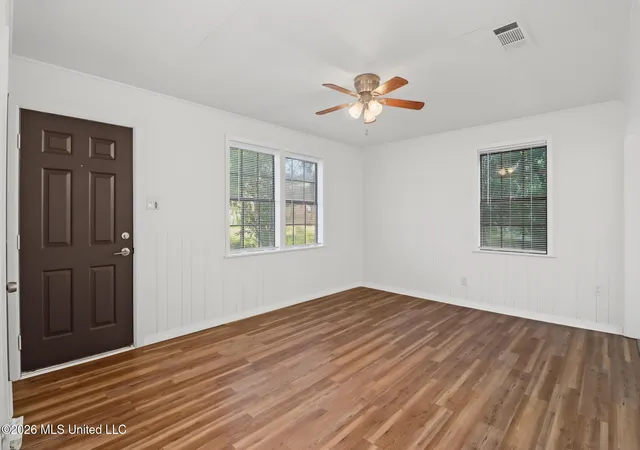 5th image of 205 S 2Nd St, Lumberton, MS 39455 | MLS# 4159525