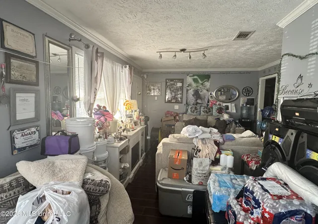 Photo 4 of Single family home for sale at 3620 Bailey Ave, Jackson, MS 39213 | MLS# 4159507 | Listing updated on 2026-08-18