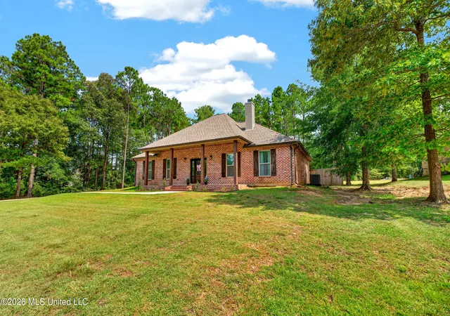 Photo 3 of Sale Pending at 38 Switch Dr, Carriere, MS 39426 | MLS# 4159550 | Listing updated on 2026-08-25