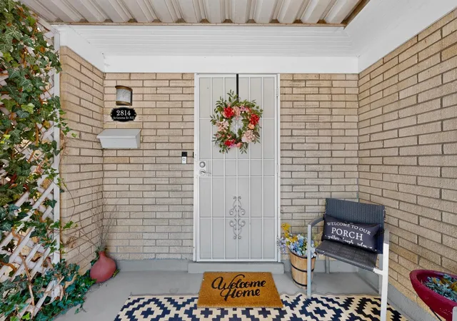 3rd image of 2814 Arizona St Ne, Albuquerque, NM 87110 | MLS# 1108762