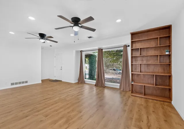 4th image of 2814 Arizona St Ne, Albuquerque, NM 87110 | MLS# 1108762