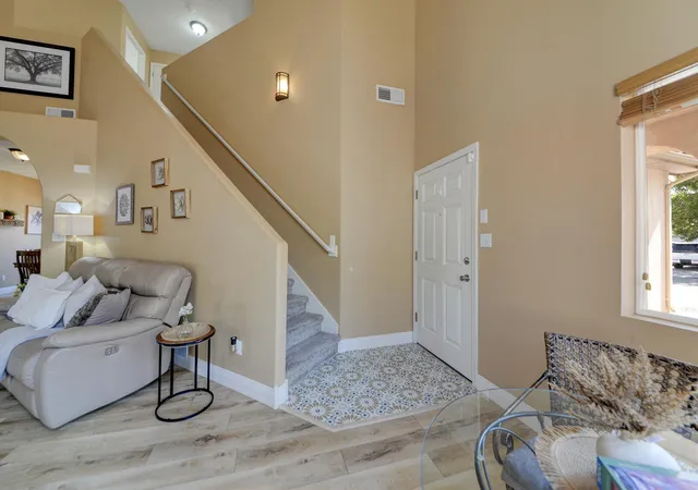 4th image of 1012 Casa Maria Rd Ne, Albuquerque, NM 87113 | MLS# 1108864