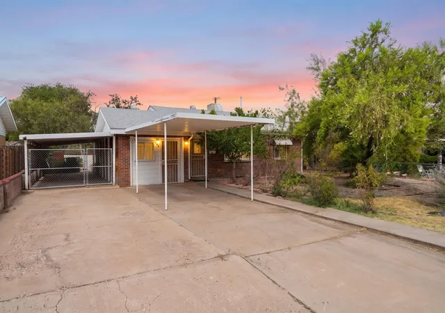 1st image of 935 Manzano St Ne, Albuquerque, NM 87110 | MLS# 1109091