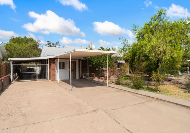 2nd image of 935 Manzano St Ne, Albuquerque, NM 87110 | MLS# 1109091