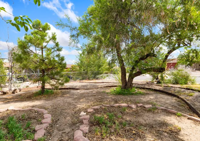 4th image of 935 Manzano St Ne, Albuquerque, NM 87110 | MLS# 1109091
