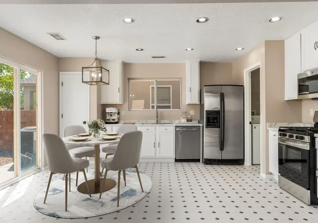 5th image of 10648 Humphries Ln Sw, Albuquerque, NM 87121 | MLS# 1109259