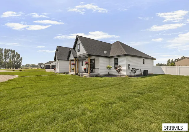 Photo 3 of Single family home for sale at 3741 E 331 N, Rigby, ID 83442 | MLS# 2188491 | Listing updated on 2026-08-26