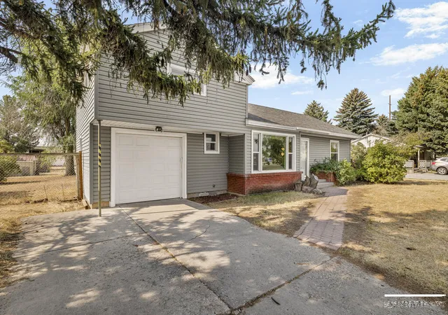 Photo 1 of Single family home for sale at 2516 E Lincoln Road, Idaho Falls, ID 83401 | MLS# 2188494 | Listing updated on 2026-09-08