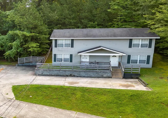 Photo 2 of Multi family home for sale at 416 418 Hollywood Dr, Rossville, GA 30741 | MLS# 1529181 | Listing updated on 2026-08-24