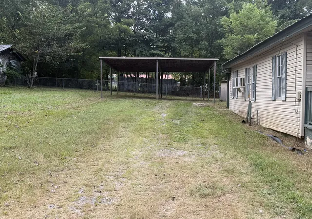2nd image of 808 Mclemore St, La Fayette, GA 30728 | MLS# 1525270