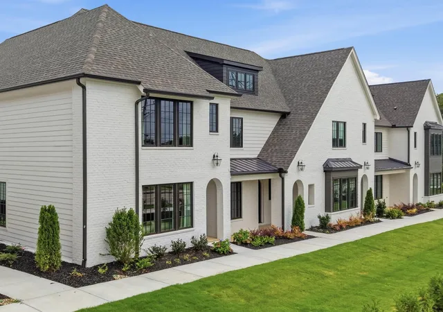 Townhouse for sale at 1886 Dawson Cir, Chattanooga, TN 37421 | MLS# 1529544 | Listing updated on 2026-09-14