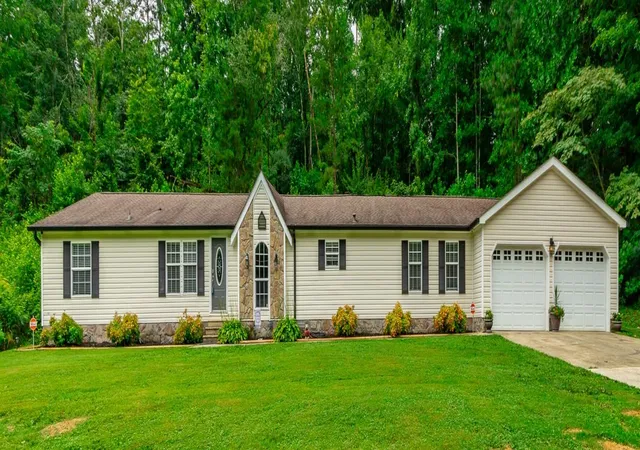 Photo 1 of Sale Pending at 173 Lytle Rd, Rossville, GA 30741 | MLS# 1538911 | Listing updated on 2026-07-20