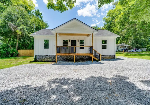 Photo 1 of Sale Pending at 701 Spencer St, La Fayette, GA 30728 | MLS# 1539247 | Listing updated on 2026-09-17