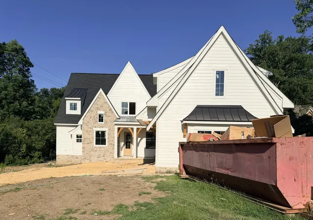 2nd image of 118 Fleetwood Dr, Lookout Mountain, TN 37350 | MLS# 1532374