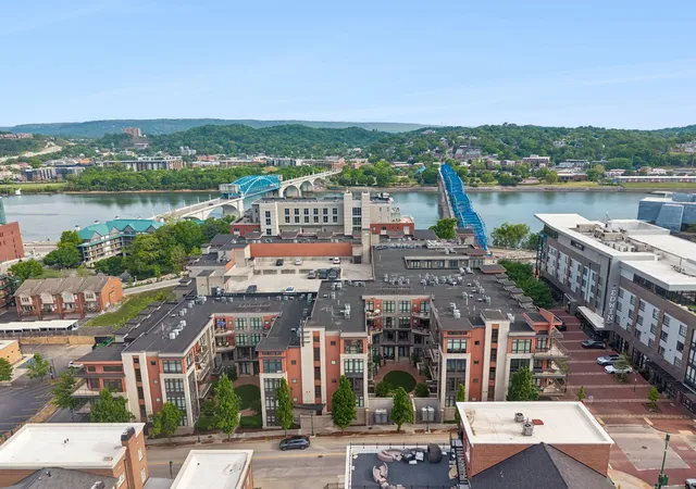 Photo 4 of Condo for sale at 129 Walnut St #121, Chattanooga, TN 37403 | MLS# 1533584 | Listing updated on 2026-08-19