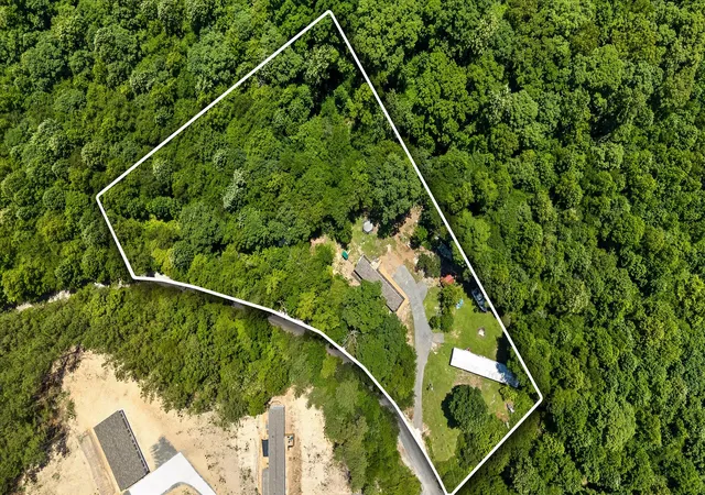 2nd image of 500 Riley Ln, Birchwood, TN 37308 | MLS# 1538688