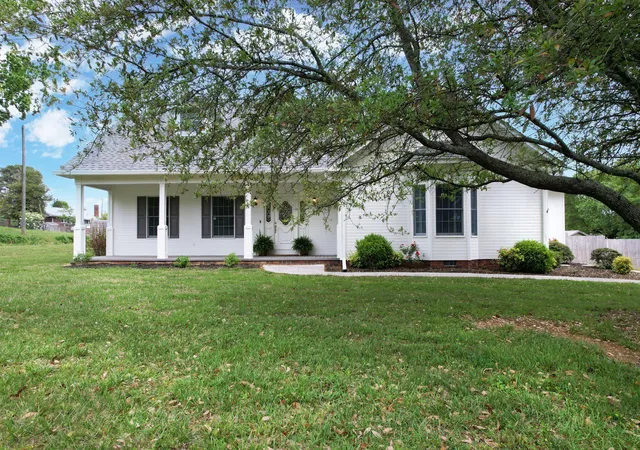 3rd image of 2801 Spring Pl Rd Se, Cleveland, TN 37323 | MLS# 1539764