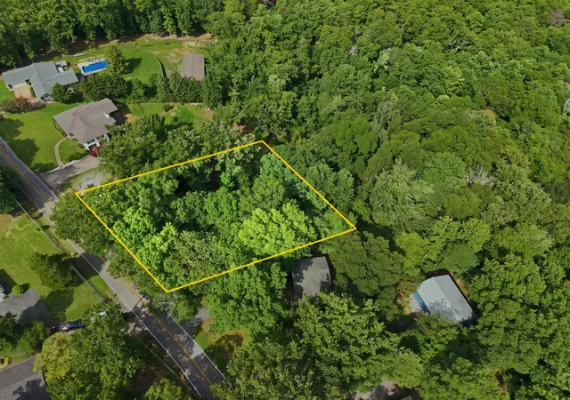Photo 4 of Land for sale at 5908 Crestview Dr, Hixson, TN 37343 | MLS# 1536806 | Listing updated on 2026-08-07