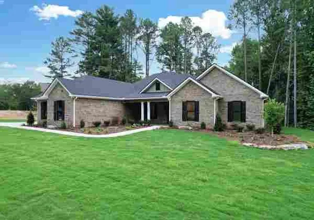 1st image of 1696 Ridgeview Dr, Dalton, GA 30720 | MLS# 1541414