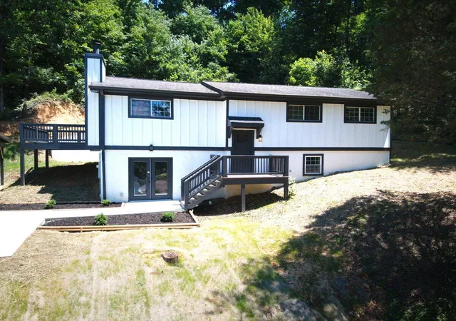 Photo 1 of Single family home for sale at 4802 Alpine Dr, Chattanooga, TN 37415 | MLS# 1536820 | Listing updated on 2026-09-13