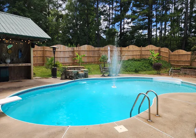 Photo 2 of Single family home for sale at 796 Oak Grv Rd, Griffin, GA 30224 | MLS# 1537739 | Listing updated on 2026-09-03