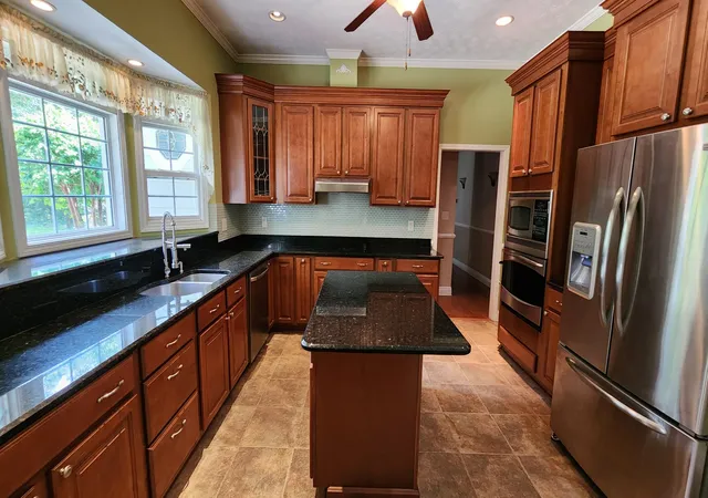 Photo 2 of Single family home for sale at 796 Oak Grv Rd, Griffin, GA 30224 | MLS# 1537739 | Listing updated on 2026-09-03