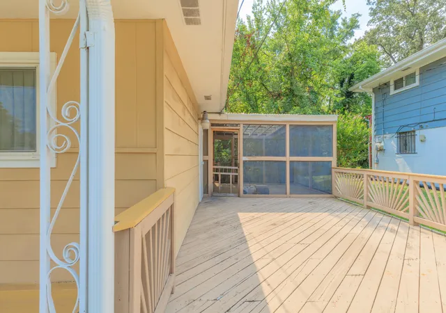 Photo 4 of Single family home for sale at 1614 Eastwood Ave, Chattanooga, TN 37411 | MLS# 1537735 | Listing updated on 2026-08-01