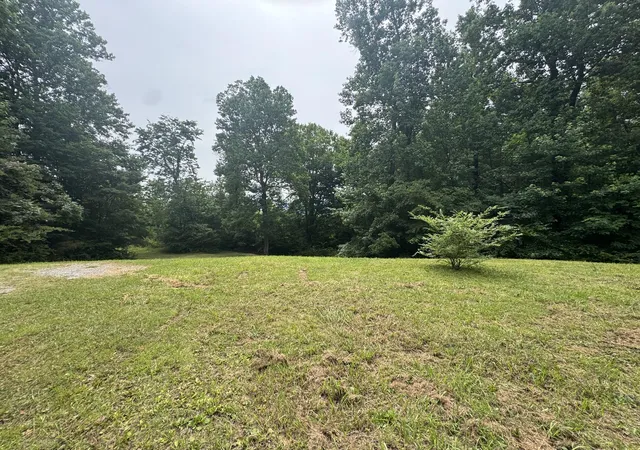 Photo 3 of Sale Pending at 852 Incline Rd, Whitwell, TN 37397 | MLS# 1538945 | Listing updated on 2026-07-23