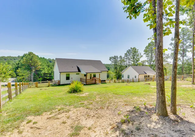 Photo 4 of Single family home for sale at 10909 Dolly Pond Rd, Ooltewah, TN 37363 | MLS# 1541235 | Listing updated on 2026-10-30