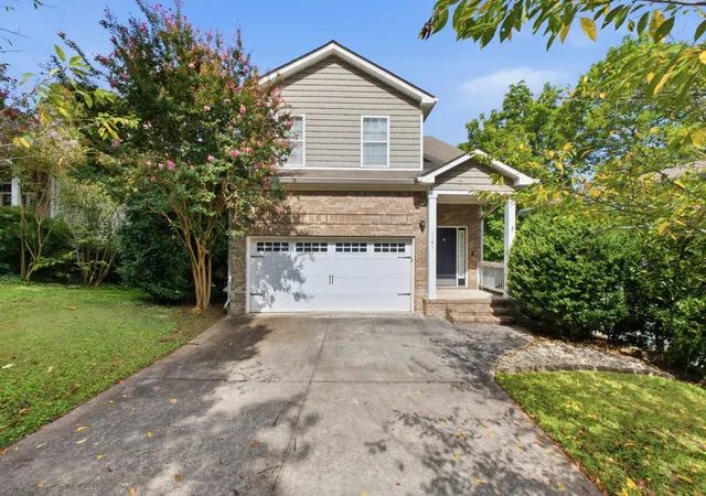 Photo 1 of Single family home for sale at 1141 Coker Cir, Chattanooga, TN 37415 | MLS# 1537918 | Listing updated on 2026-08-29