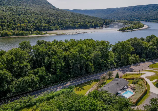 Photo 1 of Sale Pending at 18710 Highway 41, Chattanooga, TN 37419 | MLS# 1538544 | Listing updated on 2026-09-19