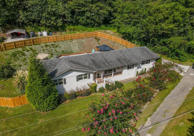 Photo 2 of Sale Pending at 18710 Highway 41, Chattanooga, TN 37419 | MLS# 1538544 | Listing updated on 2026-09-19