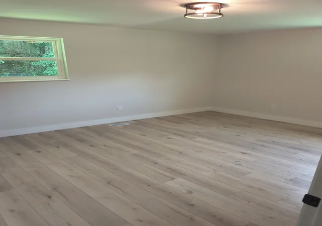 Photo 3 of Sale Pending at 439 Broyles Rd, Spring City, TN 37381 | MLS# 1541011 | Listing updated on 2026-08-22