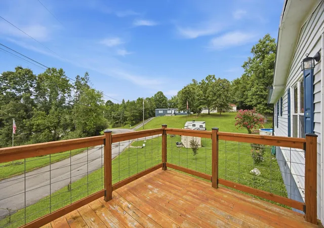 Photo 4 of Single family home for sale at 896 Ponderosa Dr, Soddy Daisy, TN 37379 | MLS# 1538401 | Listing updated on 2026-09-17