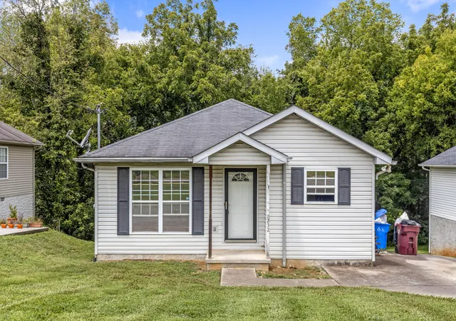 1st image of 232 W Edison St, Alcoa, TN 37701 | MLS# 1538483