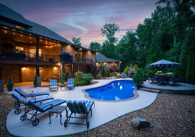 Photo 4 of Single family home for sale at 410 Clear Cyn Dr, Hixson, TN 37343 | MLS# 1538883 | Listing updated on 2026-10-02