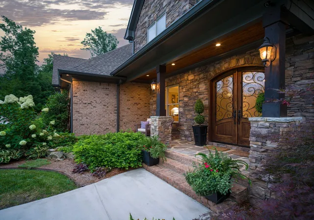 Photo 96 of Mansion for sale at 410 Clear Cyn Dr, Hixson, TN 37343 | MLS# 1538883 | Listing updated on 2026-08-28