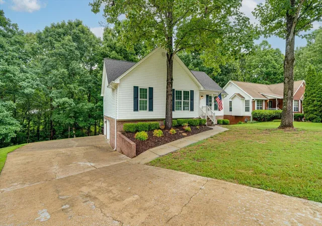 2nd image of 5933 Riley Rd, Ooltewah, TN 37363 | MLS# 1538471