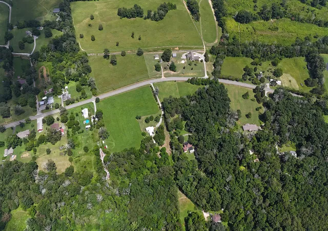 Photo 2 of Sale Pending at 185 Chapman Dr, Flintstone, GA 30725 | MLS# 1539068 | Listing updated on 2026-08-26