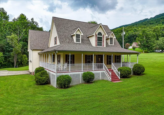 2nd image of 135 Mcdonough Rd, Whitwell, TN 37397 | MLS# 1538783