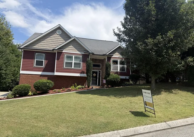 Photo 2 of Single family home for sale at 6236 Micasa Ln, Ooltewah, TN 37363 | MLS# 1538727 | Listing updated on 2026-09-15