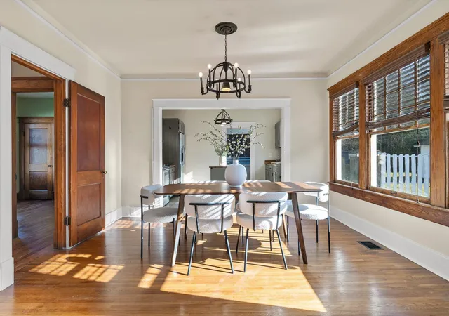 Photo 2 of Single family home for sale at 26 N Parkdale Ave, Chattanooga, TN 37411 | MLS# 1538923 | Listing updated on 2026-09-04