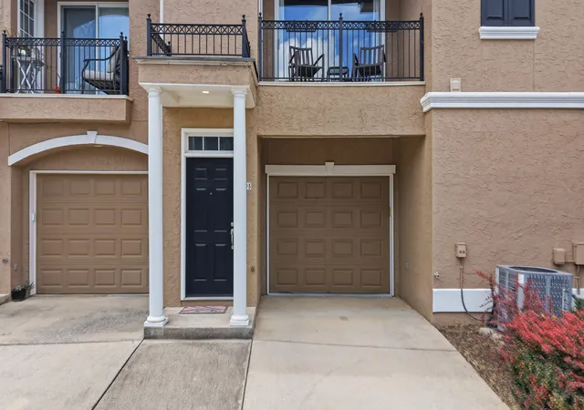 Photo 2 of Condo for sale at 105 Renaissance Ct, Chattanooga, TN 37419 | MLS# 1539278 | Listing updated on 2026-09-22