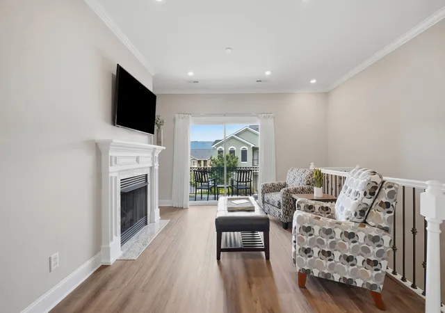 Listing Photo 4 - Condo for sale in building located at 105 Renaissance Ct, Chattanooga, TN 37419