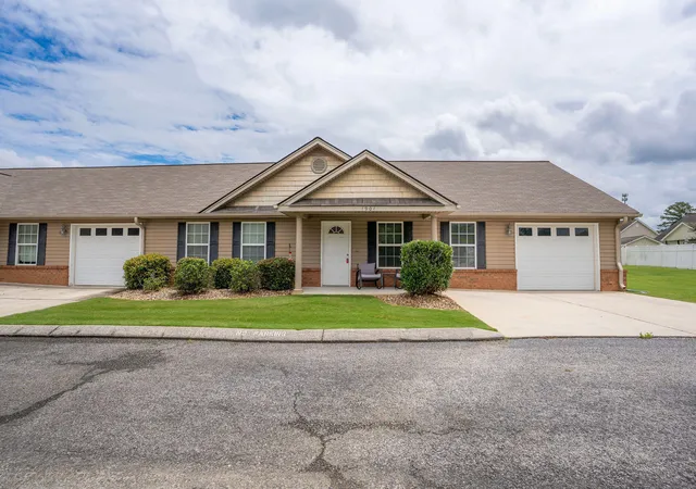 Photo 2 of Condo for sale at 1904 Cedar Crk Dr, Rossville, GA 30741 | MLS# 1538920 | Listing updated on 2026-09-08