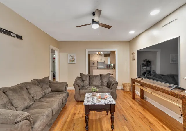 3rd image of 223 South Dr, Dalton, GA 30721 | MLS# 1538776
